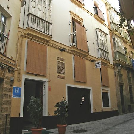 Hostal Fantoni Cadiz Exterior photo