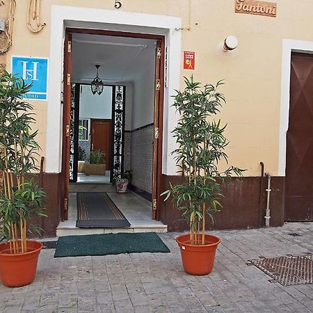 Hostal Fantoni Cadiz Exterior photo
