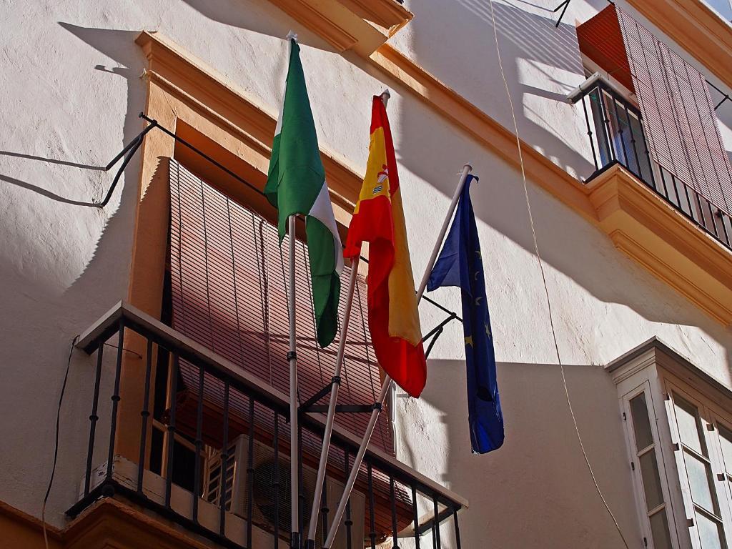 Hostal Fantoni Cadiz Exterior photo